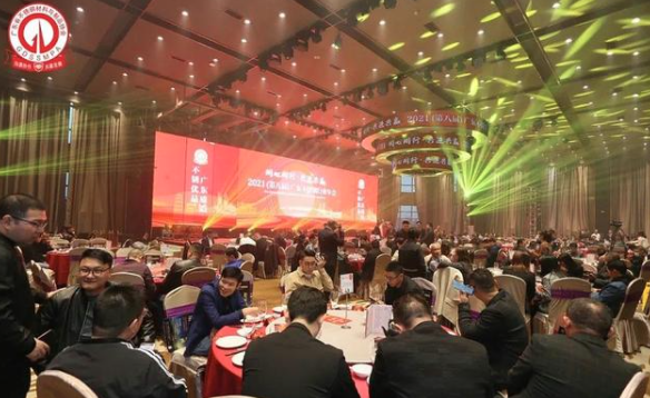 雙興不銹鋼管榮獲首批不銹鋼品質承諾企業!- 雙興不銹鋼管榮獲首批不銹鋼品質承諾企業!-